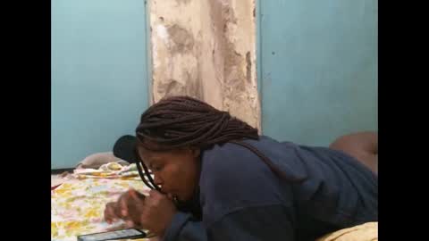 Snapshot of sexy_lunah chatting on December 2025 04:18:02 AM sexy_lunah online show from December 2025 04:18:02 AM