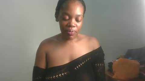 Snapshot of sexy_lyna chatting on January 2026 07:52:02 PM sexy_lyna online show from January 2026 07:52:02 PM