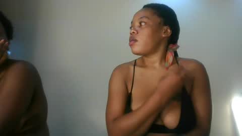 Snapshot of sexy_lyna chatting on July 2026 04:36:02 AM sexy_lyna online show from July 2026 04:36:02 AM