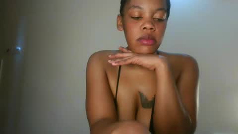 Snapshot of sexy_lyna chatting on July 2026 07:27:02 PM sexy_lyna online show from July 2026 07:27:02 PM