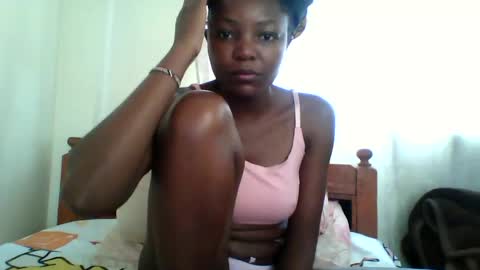 Snapshot of sexy_mariannah chatting on June 2026 08:00:02 AM sexy_mariannah online show from June 2026 08:00:02 AM