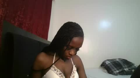 Snapshot of sexy_maya2 chatting on June 2026 05:46:01 AM sexy_maya2 online show from June 2026 05:46:01 AM