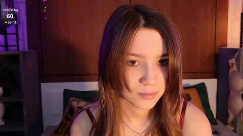 Snapshot of sexy_me_bb chatting on May 2026 05:30:02 PM Alison online show from May 2026 05:30:02 PM