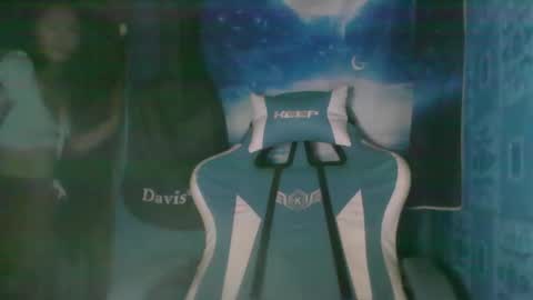 sexy_mommy69x online show from April 2026 01:30:01 PM