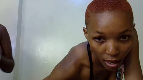 Narohah online show from December 2025 01:38:02 PM