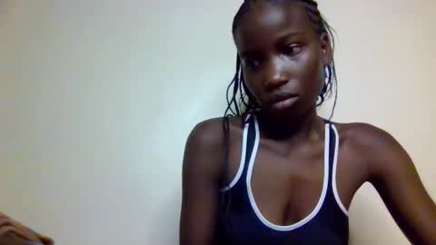 sexy_petittie online show from October 2025 06:47:01 AM