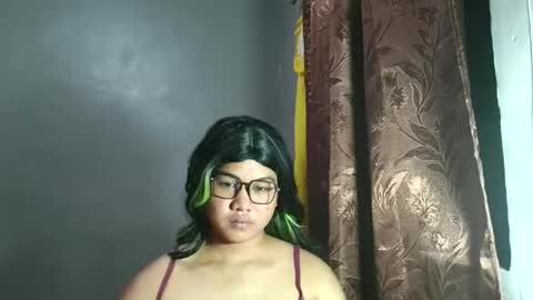 Snapshot of sexy_ronna19 chatting on May 2026 12:10:01 PM ronna online show from May 2026 12:10:01 PM