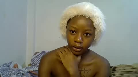 sexy_sasy online show from March 2026 04:23:01 PM