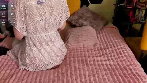 Sexy school online show from April 2026 12:20:01 PM