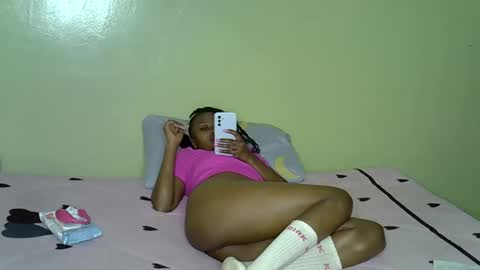 Snapshot of sexy_shan09 chatting on December 2025 02:11:01 PM sexy_shan09 online show from December 2025 02:11:01 PM