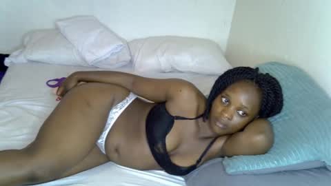 shay online show from October 2025 07:09:02 PM