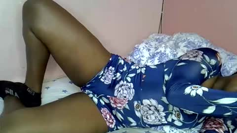 sexy_smiley12 online show from March 2026 07:10:02 PM