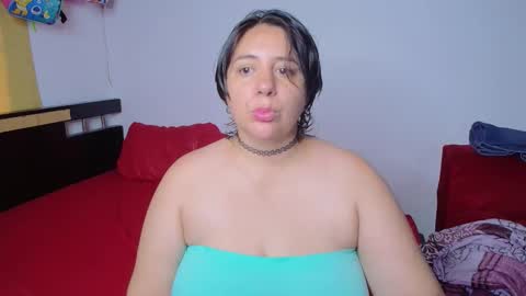 Snapshot of sexy_ticki chatting on April 2026 04:46:02 PM janel online show from April 2026 04:46:02 PM