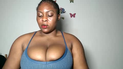 Luna online show from February 2026 05:29:01 PM