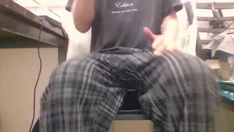 Snapshot of sexy_white_daddy chatting on October 2025 03:10:02 PM Daddy online show from October 2025 03:10:02 PM