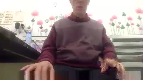 Snapshot of sexy_white_daddy chatting on October 2025 02:15:01 AM Daddy online show from October 2025 02:15:01 AM