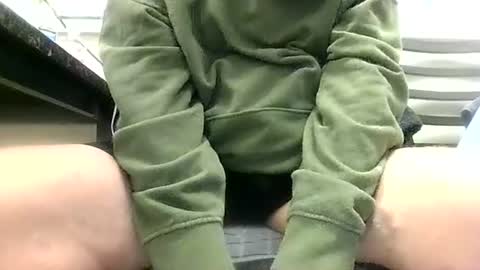 Snapshot of sexy_white_daddy chatting on October 2025 03:31:01 AM Daddy online show from October 2025 03:31:01 AM