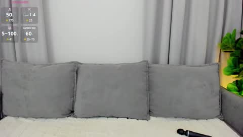 Lou online show from February 2025 07:36:01 PM