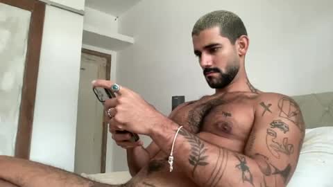 Snapshot of sexyasaf1018 chatting on June 2026 01:04:01 PM Asaf online show from June 2026 01:04:01 PM