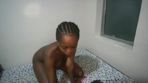 Snapshot of sexyasspetitte_ chatting on December 2024 07:36:01 PM sexyasspetitte_ online show from December 2024 07:36:01 PM