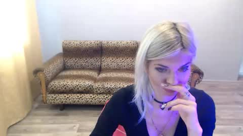 Snapshot of sexybeatriice chatting on November 2025 07:42:02 AM sexybeatriice online show from November 2025 07:42:02 AM