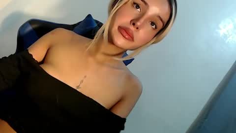 Snapshot of sexybite1 chatting on February 2025 11:10:02 AM Seraphina Blaze online show from February 2025 11:10:02 AM