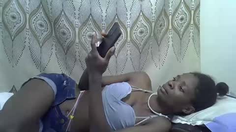 sexyboobies22 online show from October 2025 11:05:02 PM