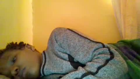 Essy online show from December 2025 09:35:02 AM