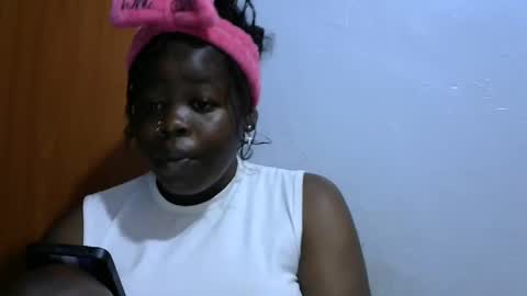 Snapshot of sexycarina254 chatting on December 2024 11:54:02 AM sexycarina254 online show from December 2024 11:54:02 AM