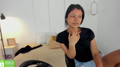 chanell and yina online show from February 2025 03:54:02 PM