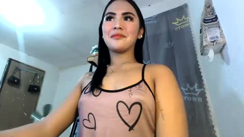 Snapshot of sexycheskax18 chatting on July 2026 05:56:02 AM pretty Cheska online show from July 2026 05:56:02 AM