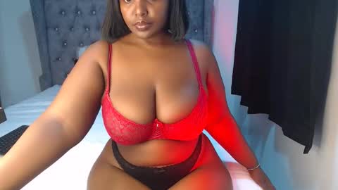 sexychocco online show from November 2025 07:32:02 PM