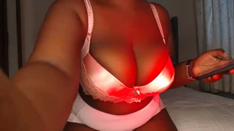 Snapshot of sexychocco_ chatting on July 2026 10:32:02 AM sexychocco online show from July 2026 10:32:02 AM