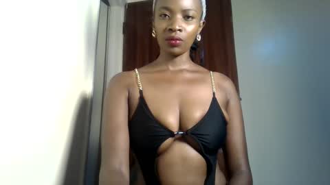 Snapshot of sexyclara90 chatting on April 2026 07:42:02 AM sexyclara90 online show from April 2026 07:42:02 AM