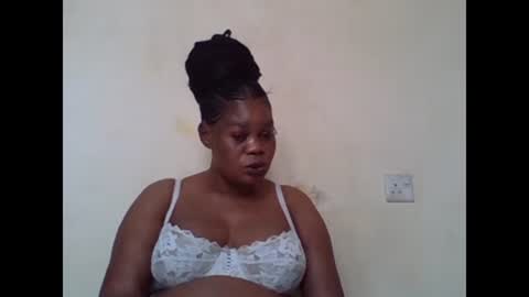 Snapshot of sexydove2 chatting on February 2025 12:27:02 PM EMILY online show from February 2025 12:27:02 PM