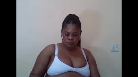 Snapshot of sexydove2 chatting on February 2025 03:16:01 PM EMILY online show from February 2025 03:16:01 PM