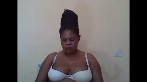 Snapshot of sexydove2 chatting on February 2025 12:58:01 PM EMILY online show from February 2025 12:58:01 PM