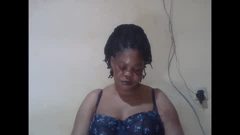 Snapshot of sexydove2 chatting on April 2026 02:37:02 AM EMILY online show from April 2026 02:37:02 AM