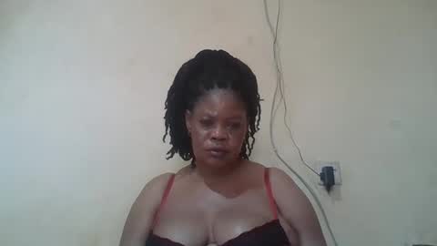 Snapshot of sexydove2 chatting on April 2026 02:43:01 PM EMILY online show from April 2026 02:43:01 PM