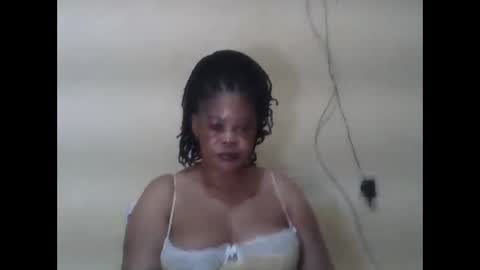 Snapshot of sexydove2 chatting on May 2026 02:29:01 AM EMILY online show from May 2026 02:29:01 AM