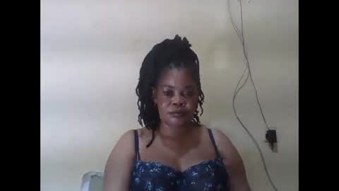 Snapshot of sexydove2 chatting on May 2026 06:57:02 PM EMILY online show from May 2026 06:57:02 PM