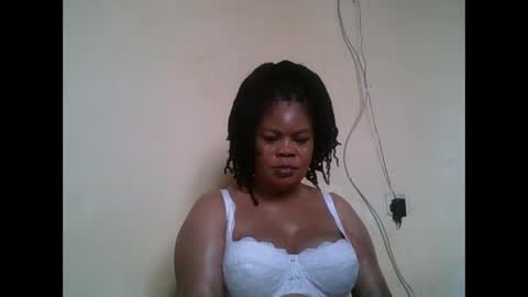 Snapshot of sexydove2 chatting on May 2026 06:30:01 AM EMILY online show from May 2026 06:30:01 AM