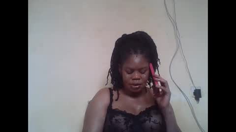 Snapshot of sexydove2 chatting on May 2026 07:05:02 AM EMILY online show from May 2026 07:05:02 AM
