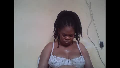 Snapshot of sexydove2 chatting on May 2026 08:44:02 AM EMILY online show from May 2026 08:44:02 AM
