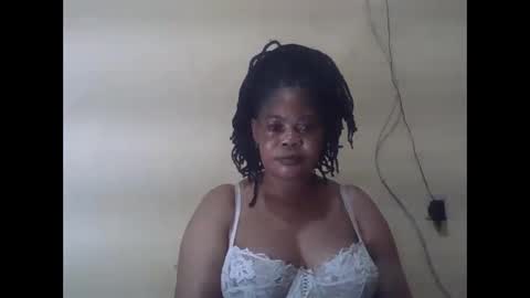 Snapshot of sexydove2 chatting on May 2026 03:36:02 AM EMILY online show from May 2026 03:36:02 AM