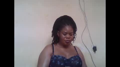 Snapshot of sexydove2 chatting on June 2026 06:37:02 AM EMILY online show from June 2026 06:37:02 AM