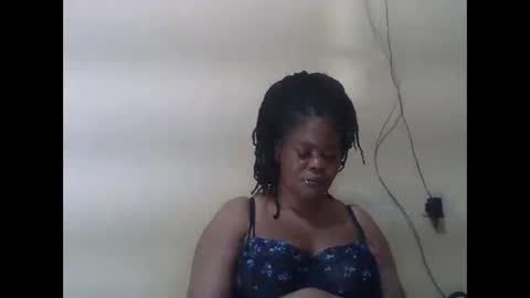 Snapshot of sexydove2 chatting on June 2026 06:42:01 PM EMILY online show from June 2026 06:42:01 PM