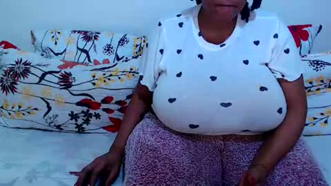 sexyebonylove89 online show from October 2025 09:21:01 PM