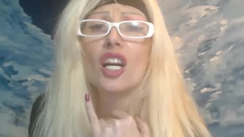 Snapshot of sexyeni chatting on December 2024 12:02:01 AM ENI pvt moan your name WHEN I M NOT online you tell me in SNAPCHAT deal yes add me... FREE TWITTER magiconline101...... online show from December 2024 12:02:01 AM