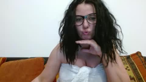 Eva online show from March 2026 03:06:02 AM